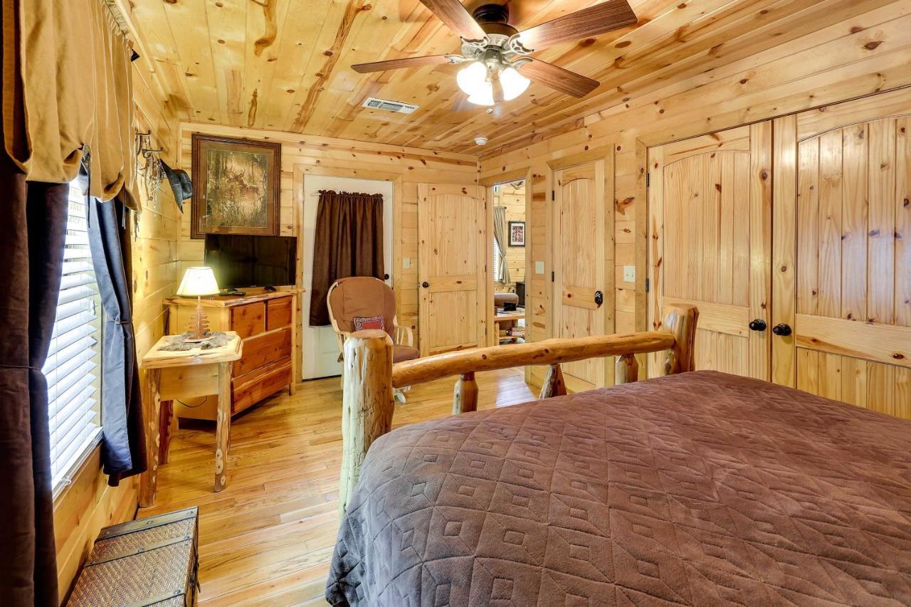 Broken Bow Rental Cabin With Hot Tub And Bar Eksteriør billede