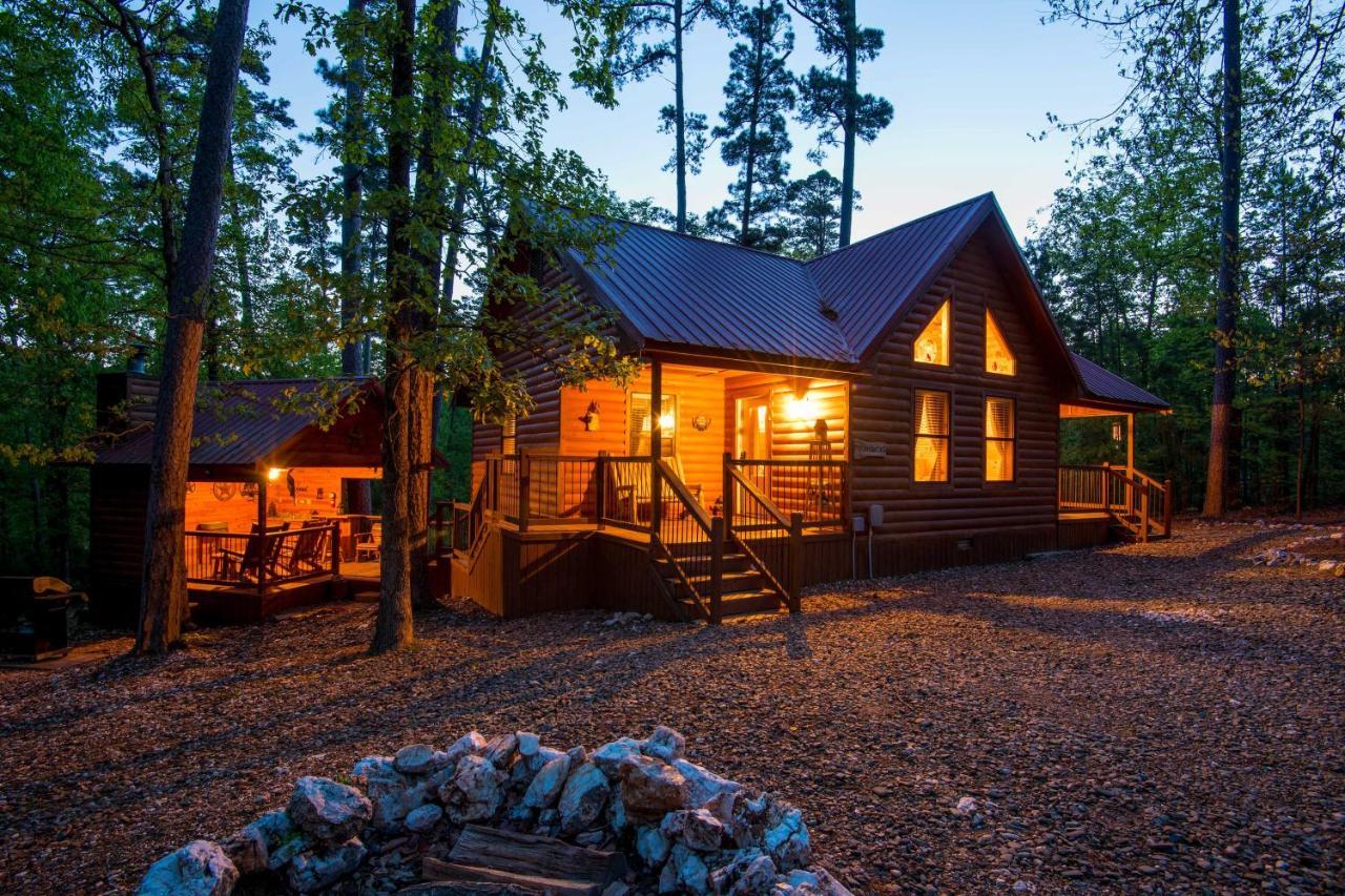 Broken Bow Rental Cabin With Hot Tub And Bar Eksteriør billede
